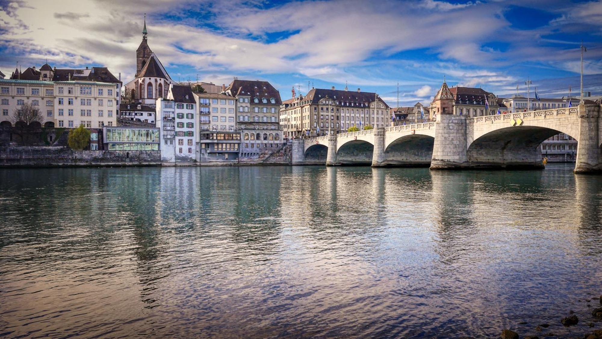 City Center Rooftop Balcony-Studio At Town Hall Basel Exterior photo